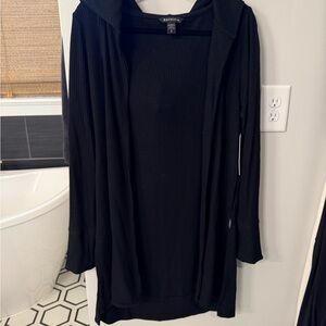 Athleta Black Harmony Pose Wrap